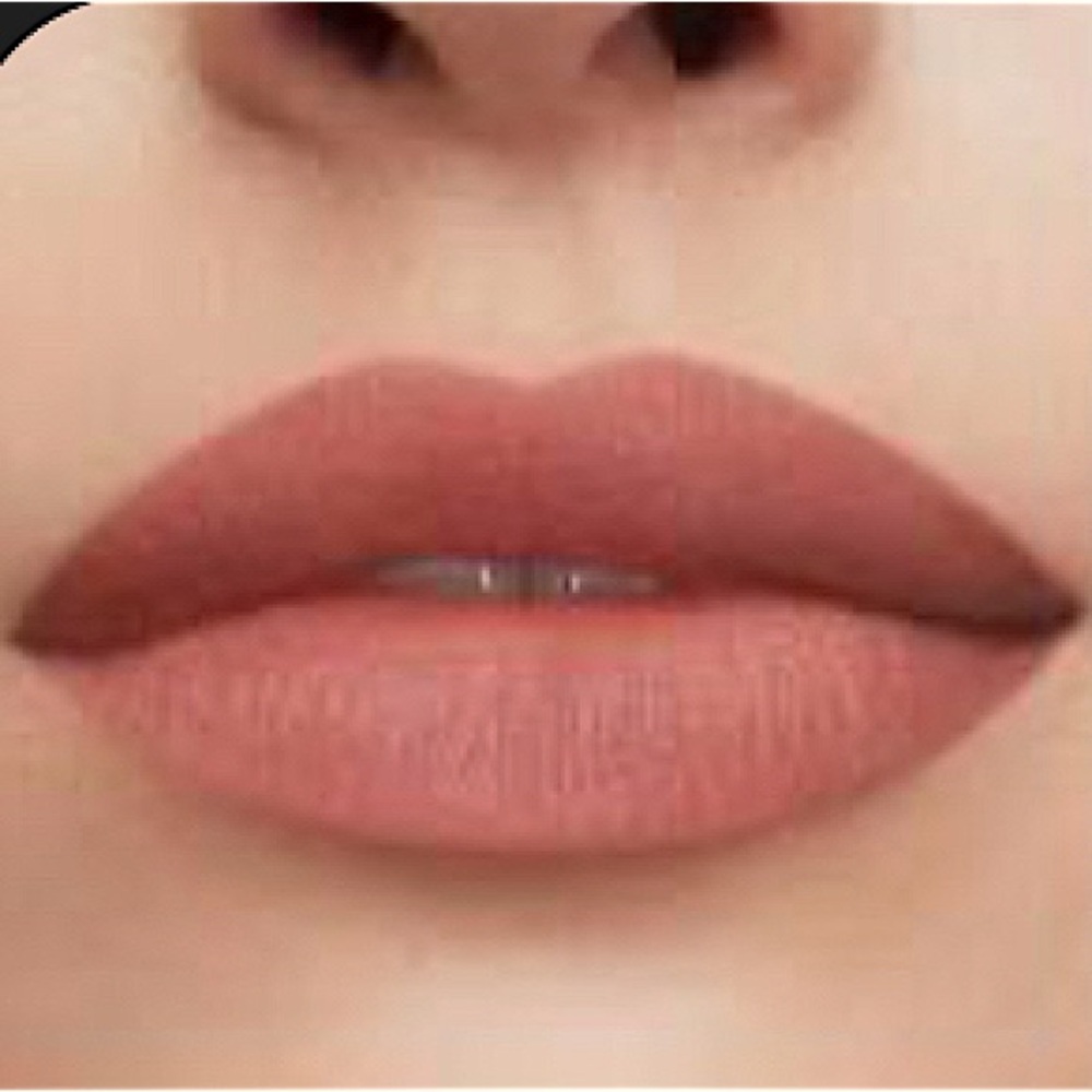 Buxom HUSH HUSH - Picture 2 of 3